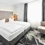 מלון Am Traetzhof 3*