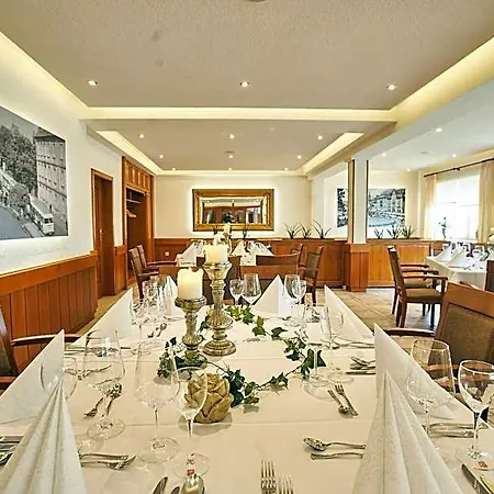 Hotel Am Traetzhof 3*