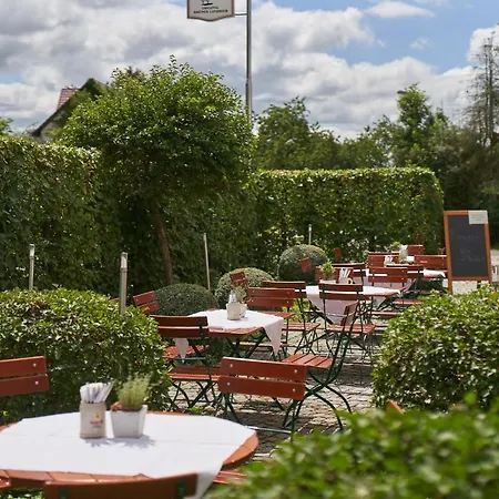 Am Traetzhof Отель 3*
